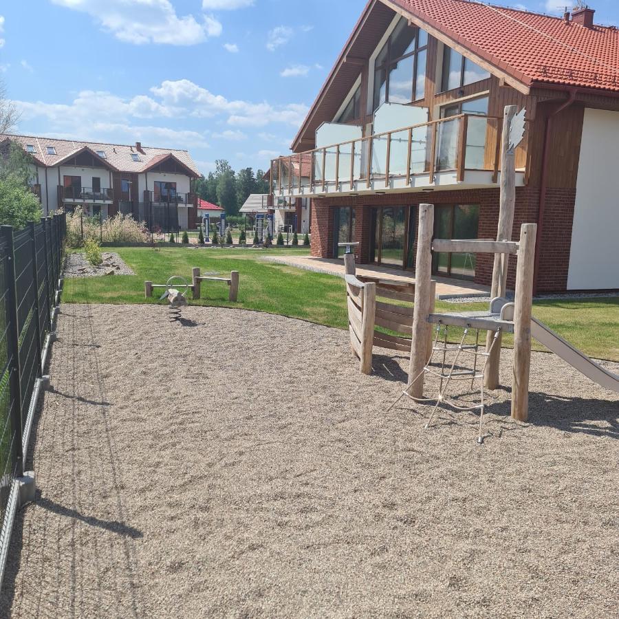 Lebskie Zacisze - Apartamenty Lebska Ostoja- Piaskowa Zarnowska Exterior photo